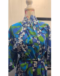 Kimono retro blå kort modell