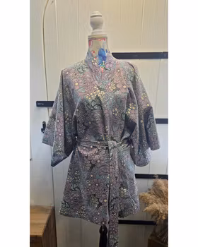 Kimono retro blommig kort modell