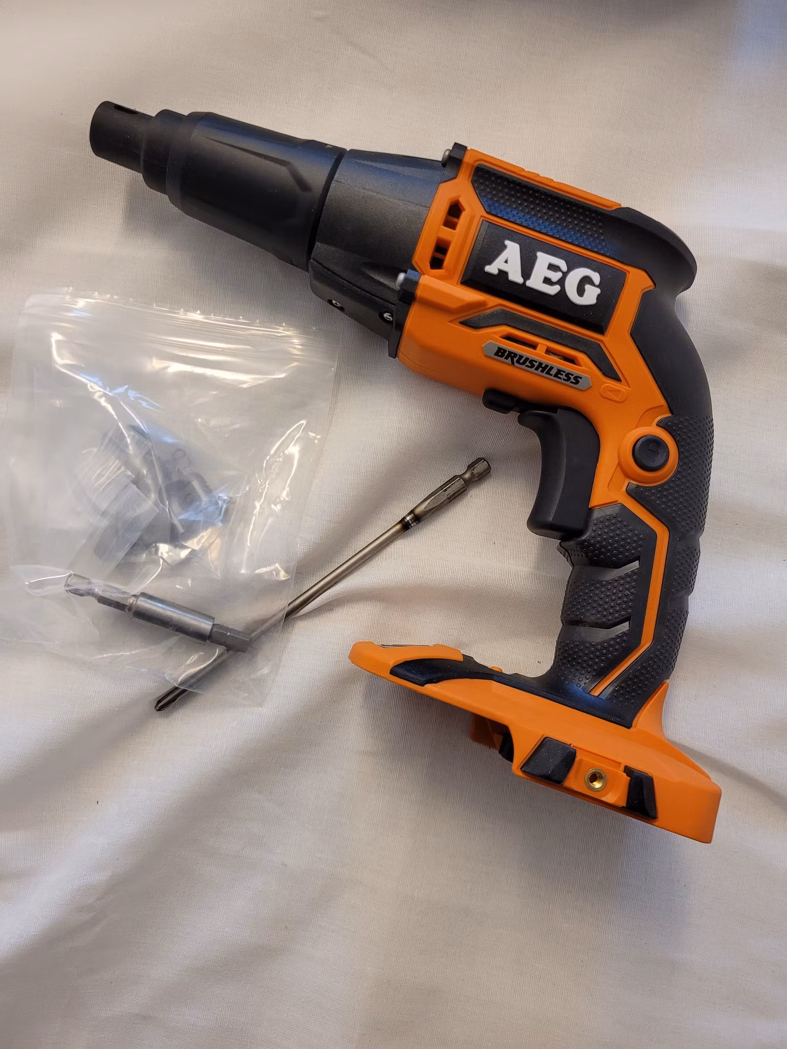 AEG Skruvdragare BTS18BL-0 4935459620
