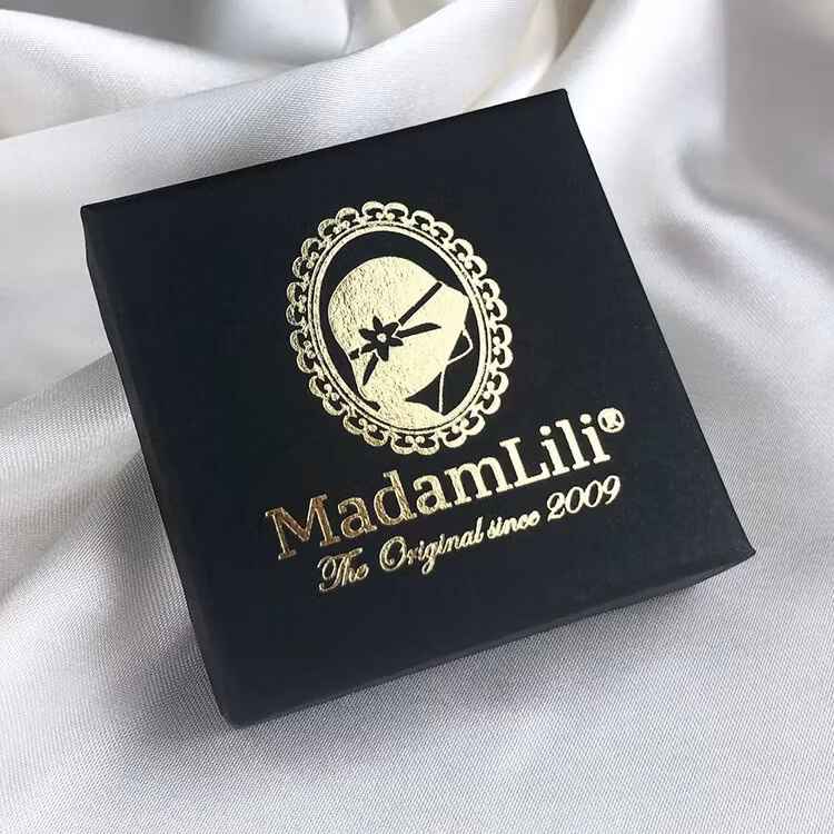 Halsband – Maskrosfrön i glasmedaljong, silver