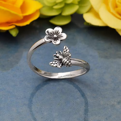 Silverring med körsbärsblomma & bi