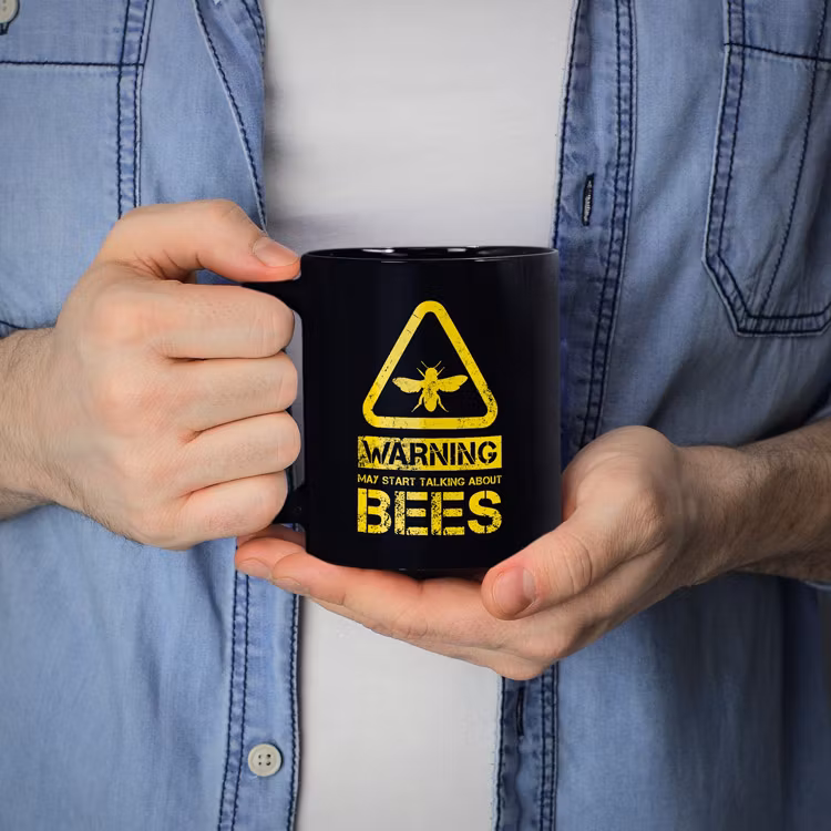 Mugg, "vanlig" svart – Warning May start talking about bees