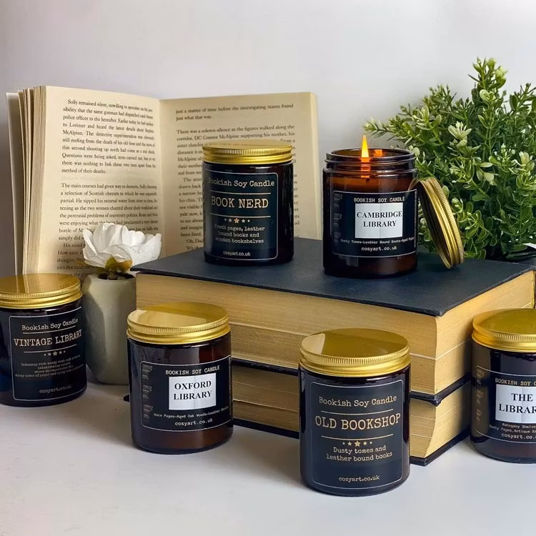 Doftljus, glasburk 180 ml – Oxford Library