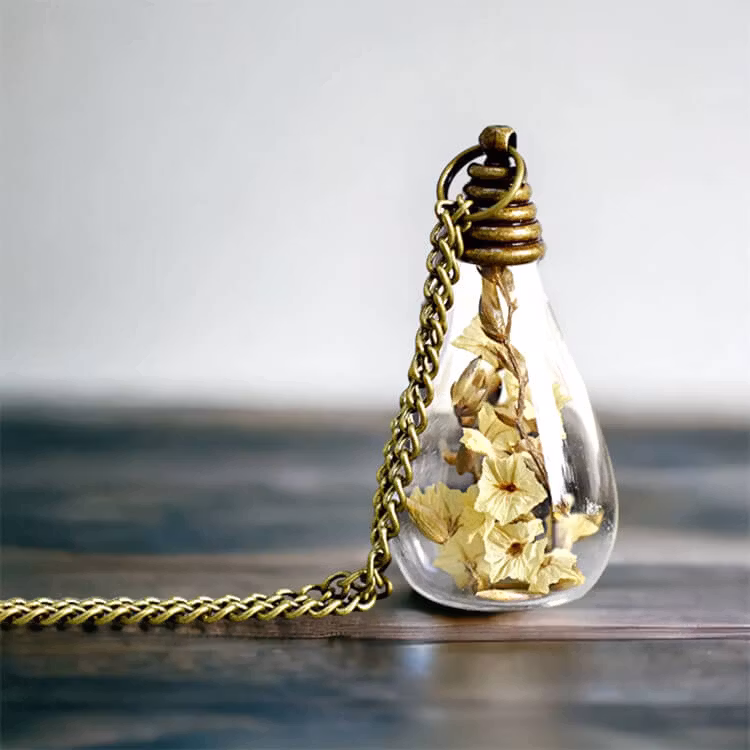 Halsband – Sea Lavender i glasdroppe