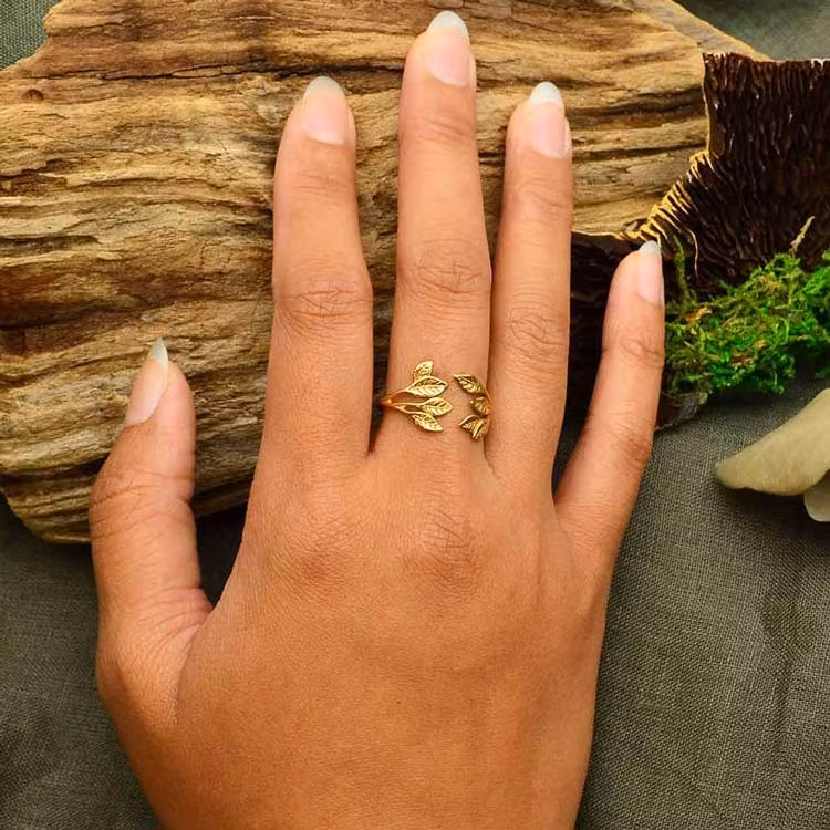 Ring – Flera små blad, brons