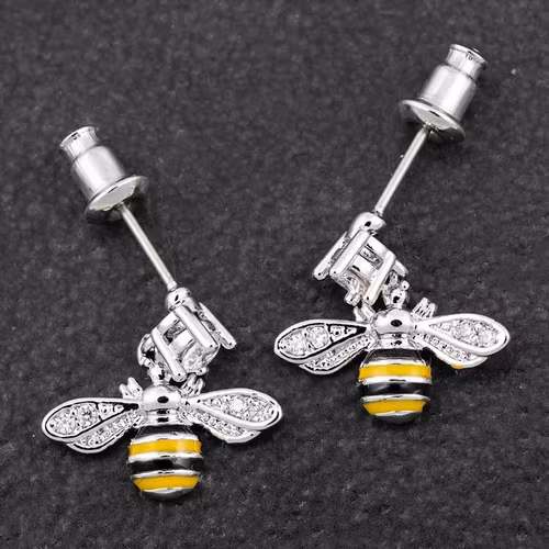 Örhängen – Dangly bee