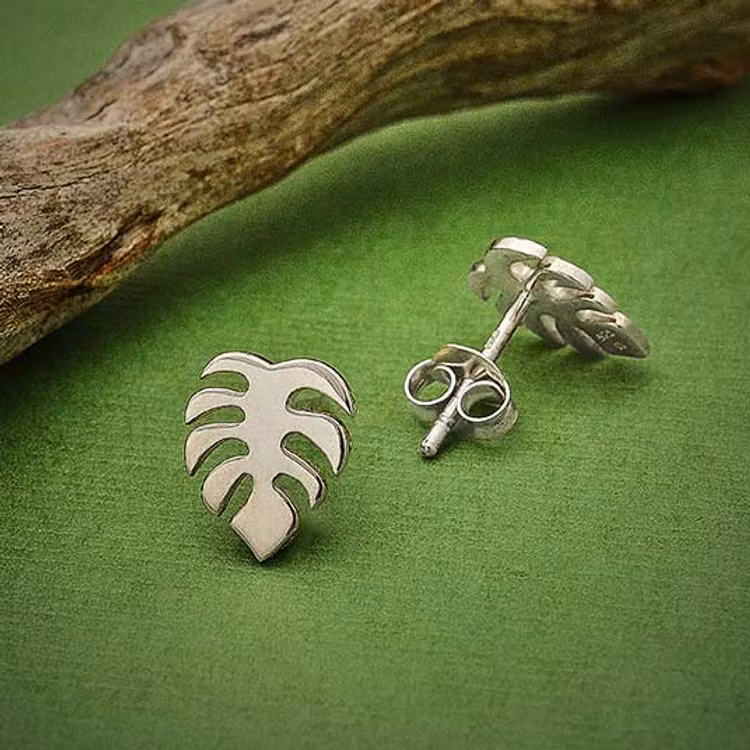Örhängen – Monstera, silver