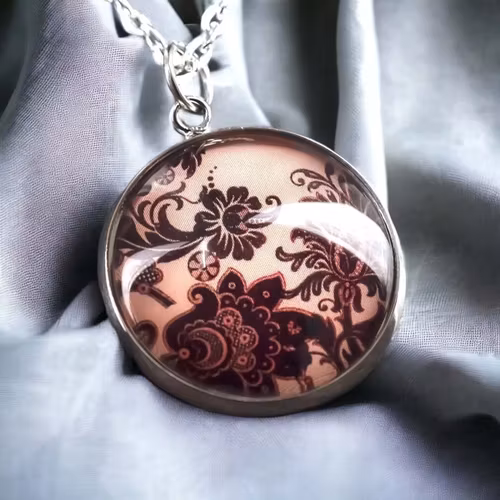 Halsband – Blommig shabby med rosa toner