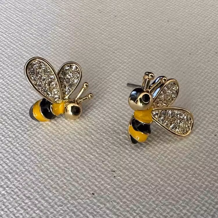 Örhängen – Sparkly bee