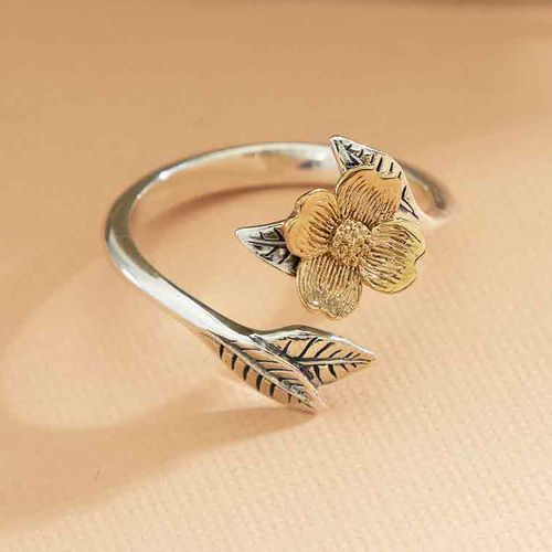 Ring – Kornell i brons med silverblad