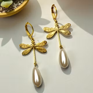 Örhängen – Trollsländor med japanska pärlor