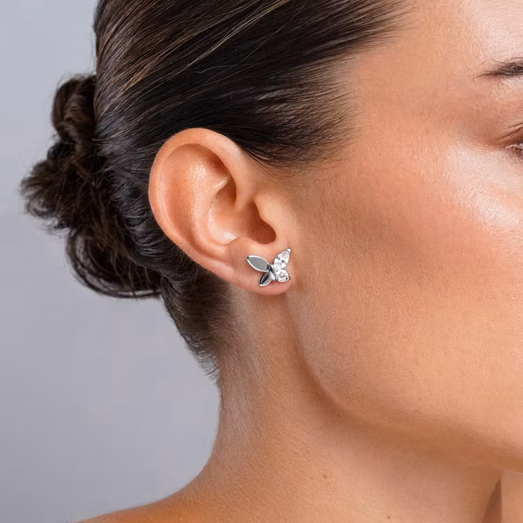 Örhängen – Fjäril i silver med kubisk zirkonia