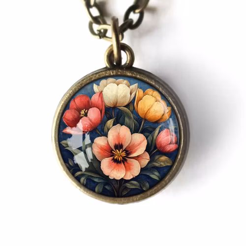 Halsband, dubbelsidig berlock – Stämningsfulla tulpaner