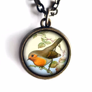 Halsband, dubbelsidig berlock – Rödhake