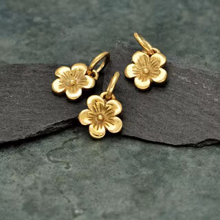 Hänge – Körsbärsblomma, brons