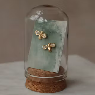 Örhängen – Bi med kristaller, guldpläterad