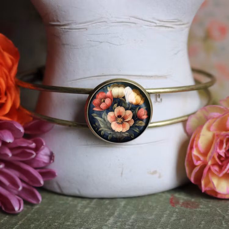 Manschettarmband – Stämningsfulla tulpaner