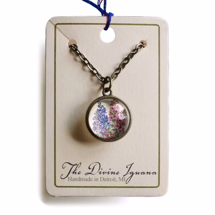 Halsband, dubbelsidig berlock – Riddarsporre