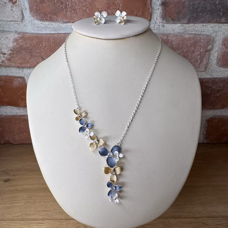 Halsband – Cascading floral