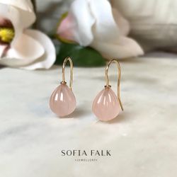 DROPS BY Sofia Falk - Graverad Rosenkvarts