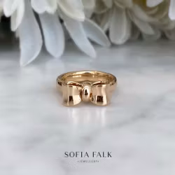BOWS BY Sofia Falk RING