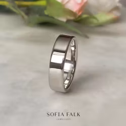 WEDDINGS BY Sofia Falk - Ring med rundade kanter