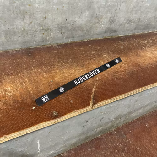 BILLIST BJÖRKLÖVEN SVART