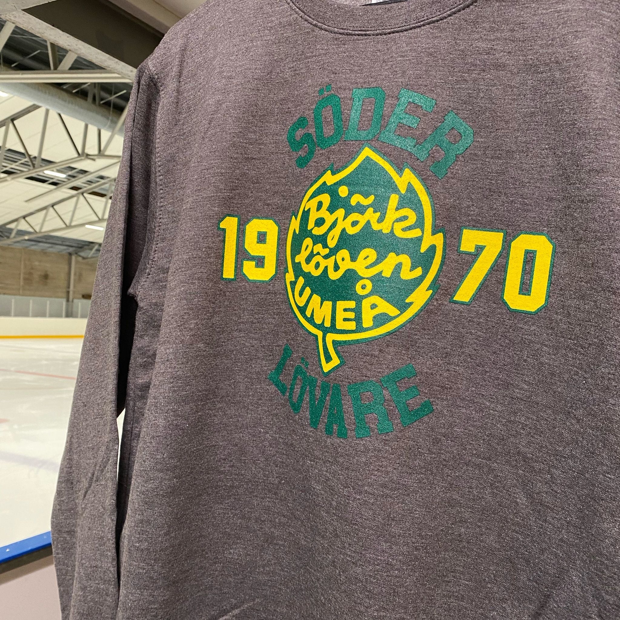 SWEATSHIRT SÖDERLÖVARE MÖRKGRÅ