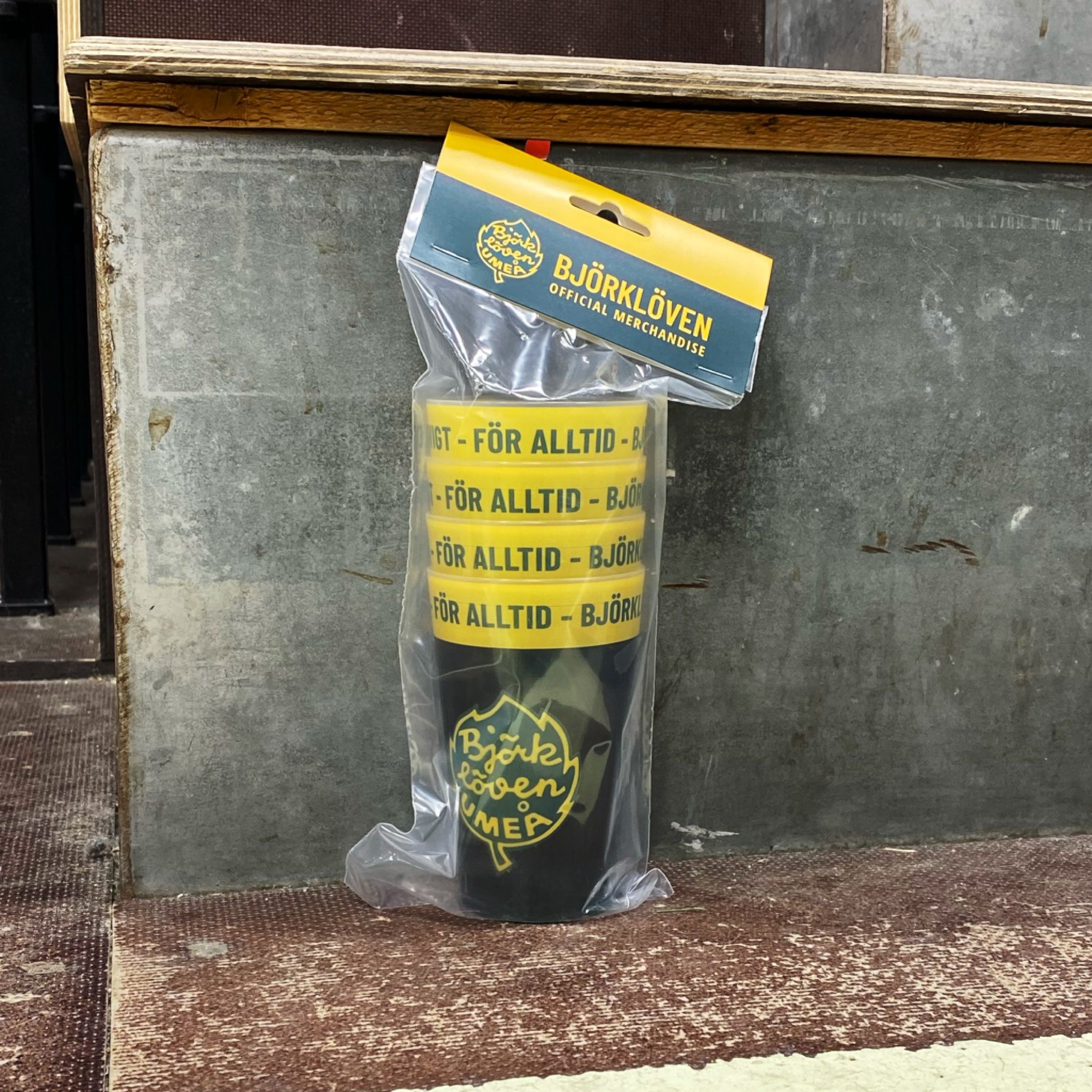 BJÖRKLÖVEN PLASTMUGG 4-P