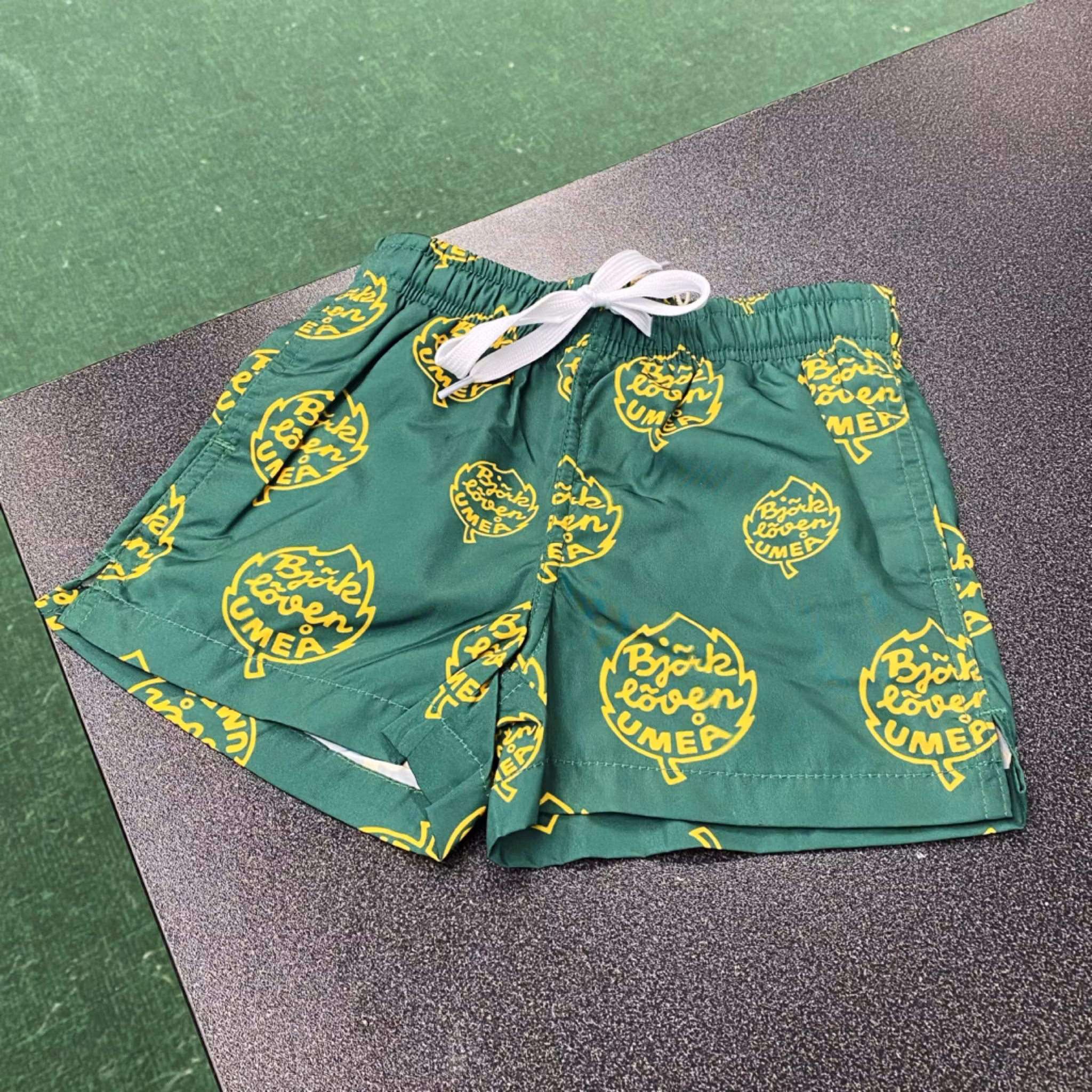 BADSHORTS BJÖRKLÖVEN KIDS