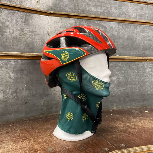 CYKELHJÄLM BJÖRKLÖVEN RÖD