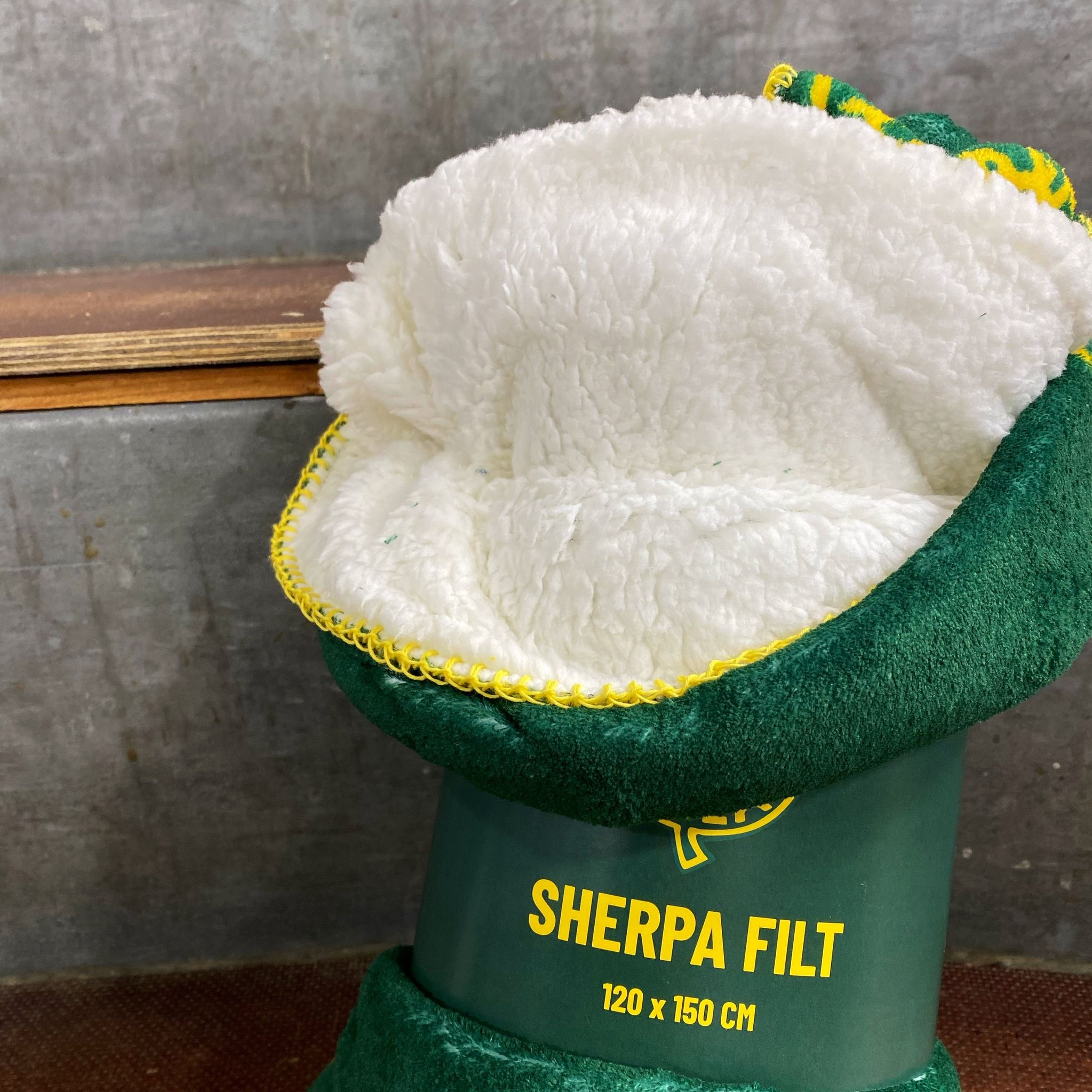 SHERPA FILT BJÖRKLÖVEN