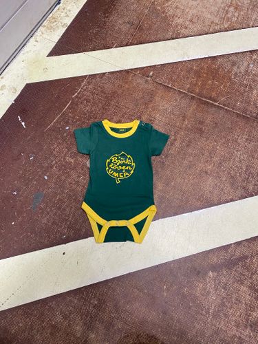 BABYBODY LOGGA GRÖN KORT ÄRM