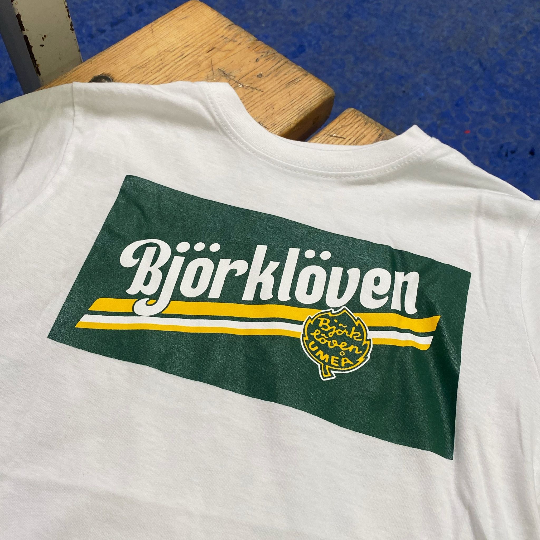TEE BARN RETRO VIT