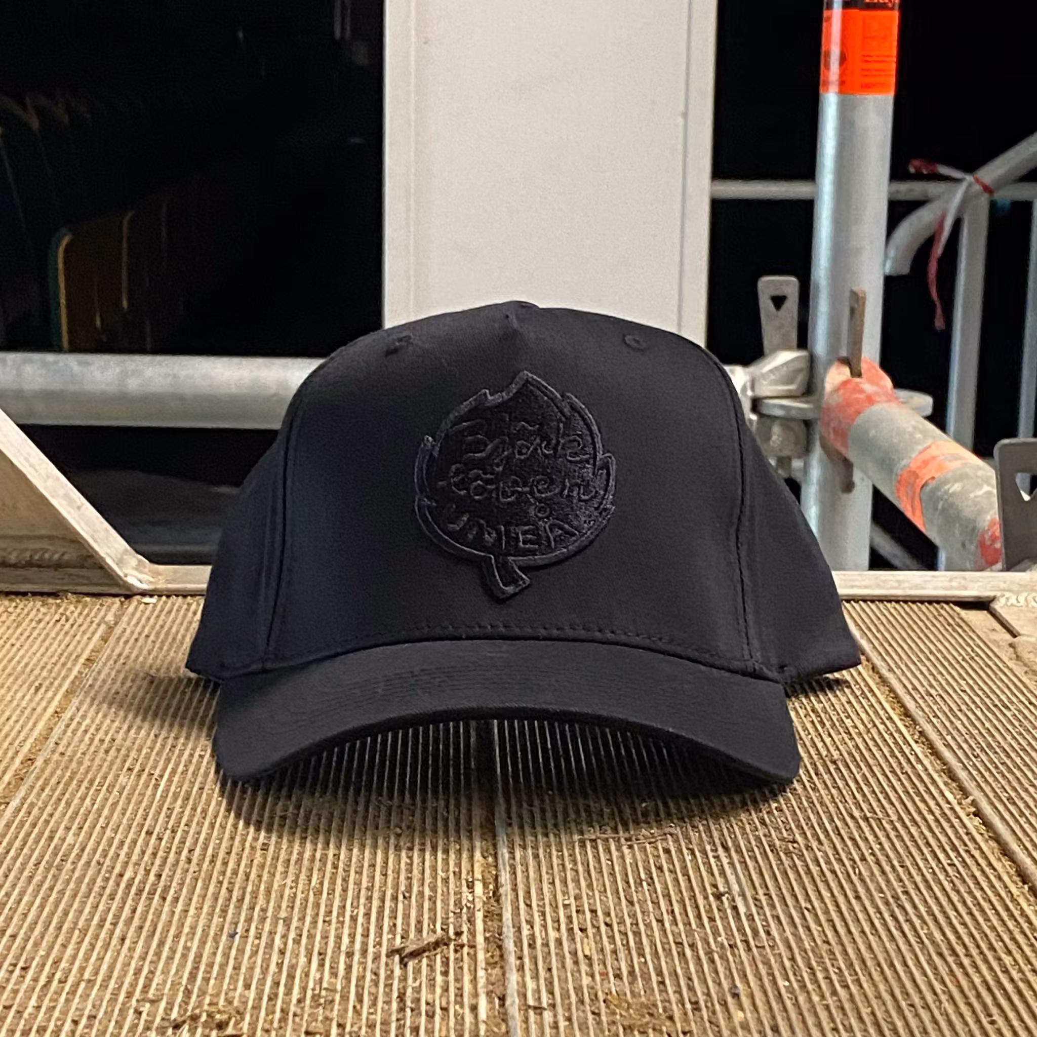 KEPS LÖVEN ALL BLACK FLEX SNAP