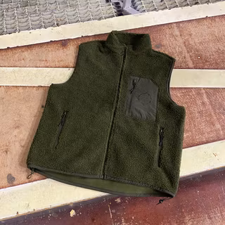 PILEVÄST GRÖN LÖVEN