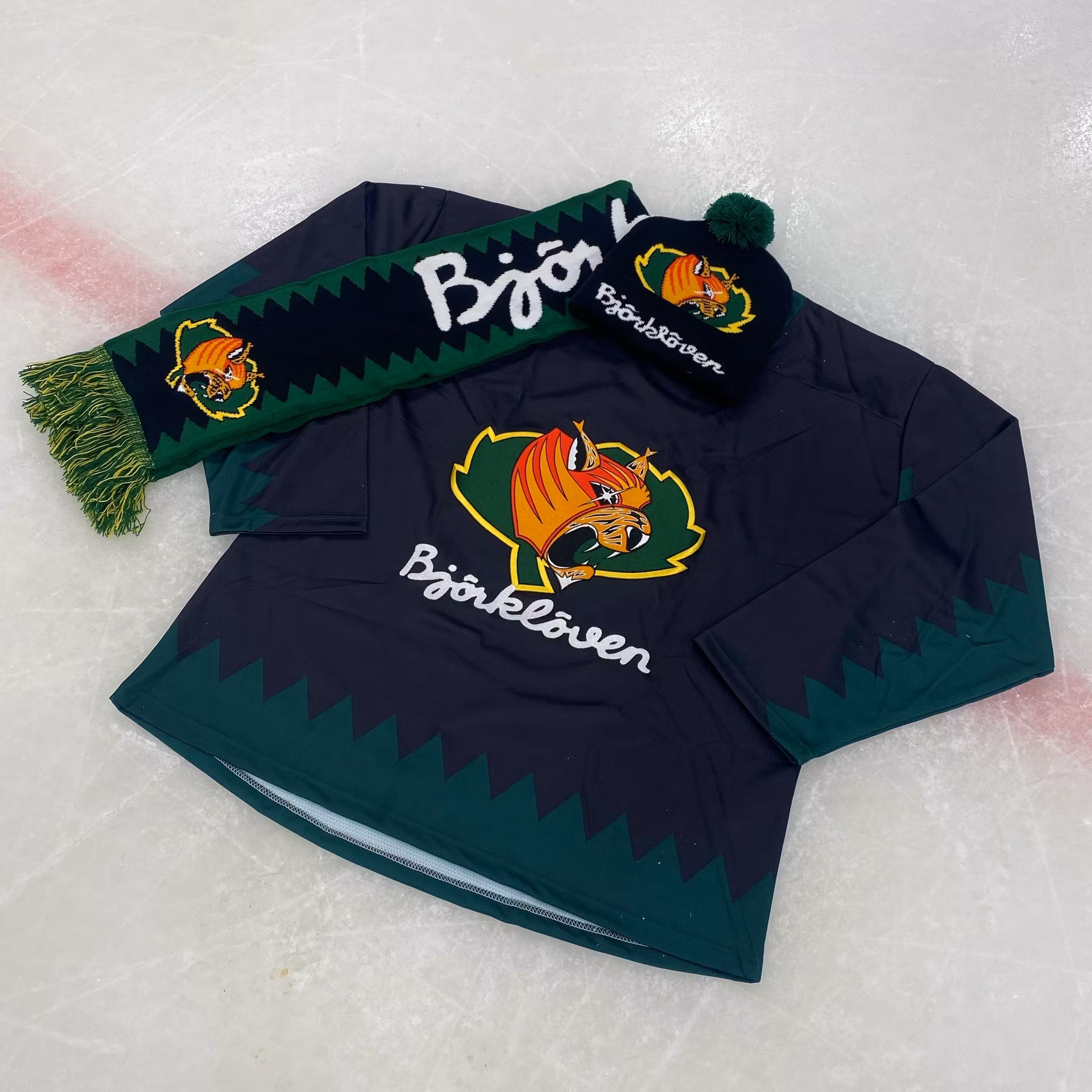 REPLICA VUXEN BRODERAD LYNX