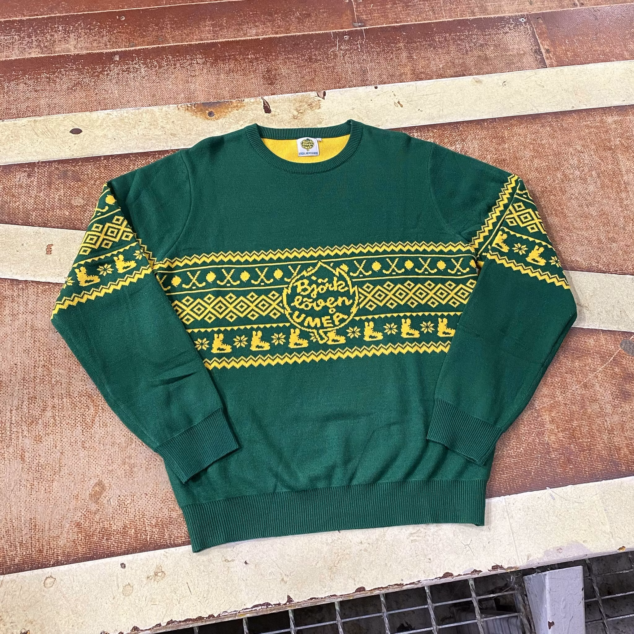 STICKAD TRÖJA LÖVEN