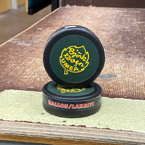 LÖVEN GODISPUCK HALLON-LAKRITS