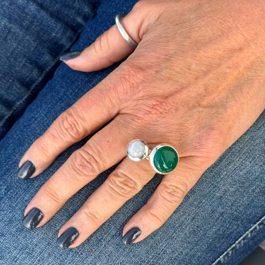 Ring HOLI Small Rainbow moonstone