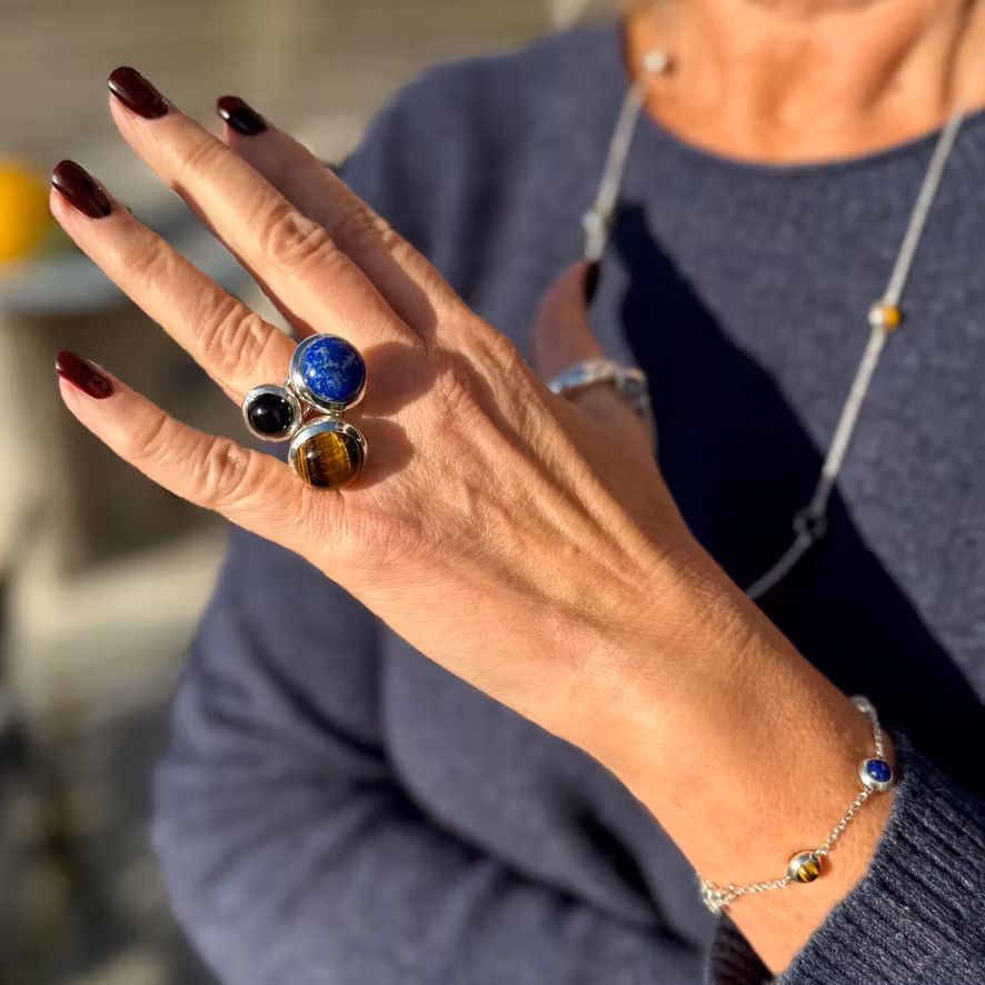 Earrings/ Studs HOLI Lapis lazuli