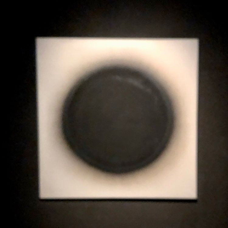 Hänge THE DOT