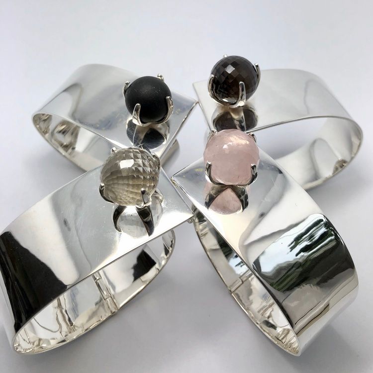 Cuff Bangle Bracelet TUX with Rose quartz