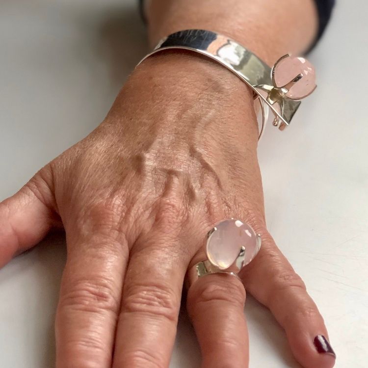 Cuff Bangle Bracelet TUX with Rose quartz