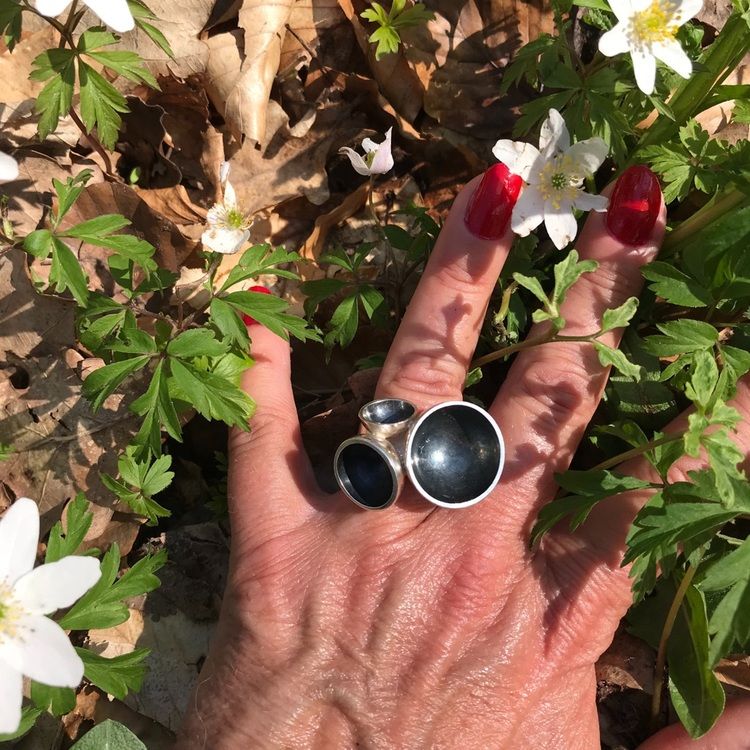 Ring GO NUTS