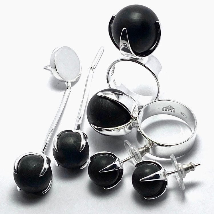 Pendant CLAW with Onyx