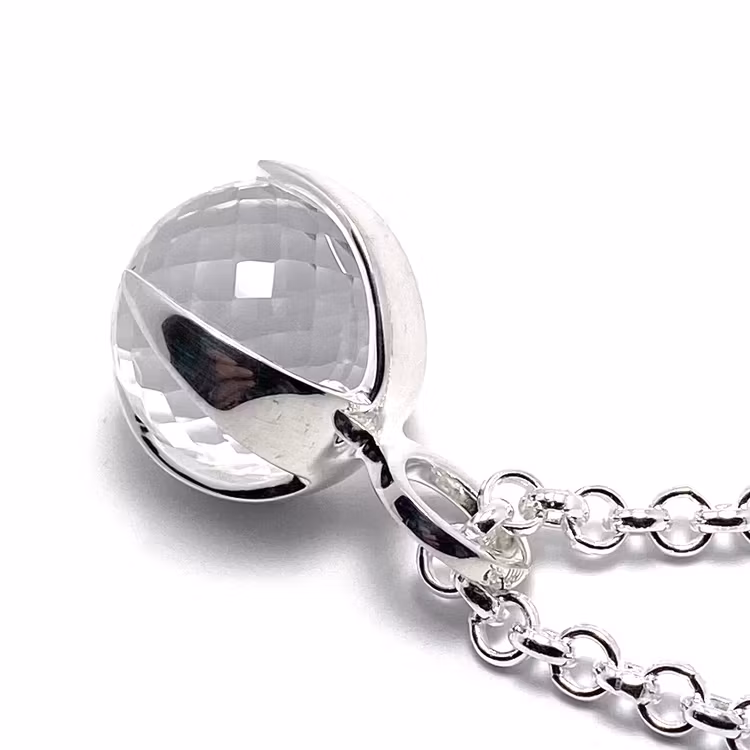 Pendant CLAW with Clear quartz