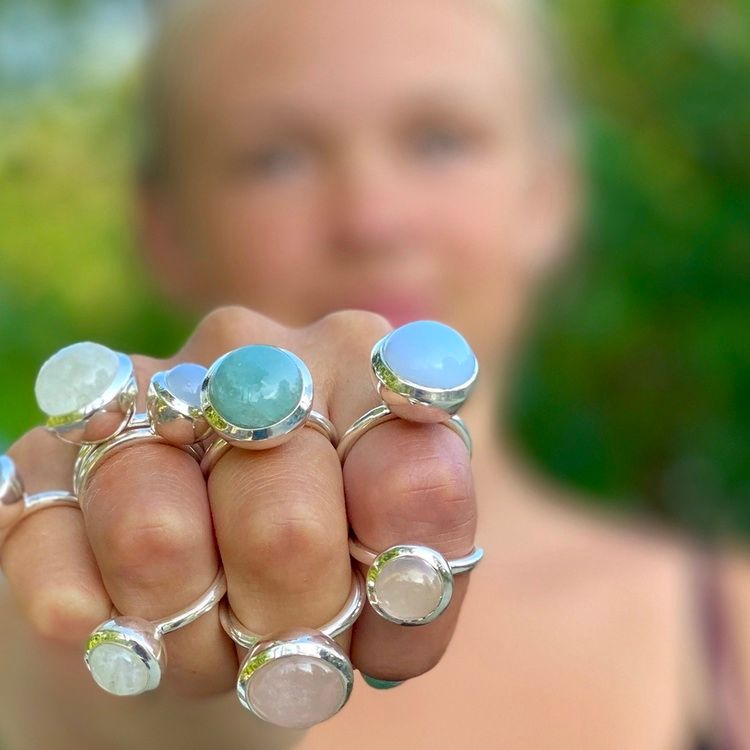 Silversmycken med naturliga stenar, mix and match. Silver jewellery with natural stones, mix and match.