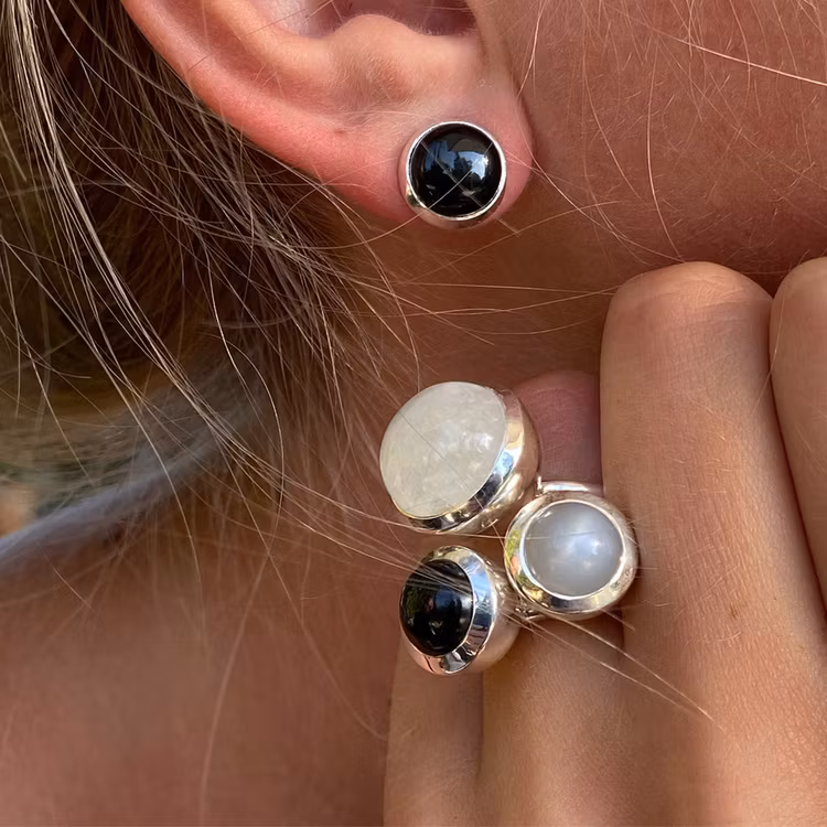 Ring HOLI Small black Onyx
