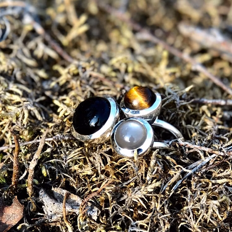 Ring HOLI Small black Onyx